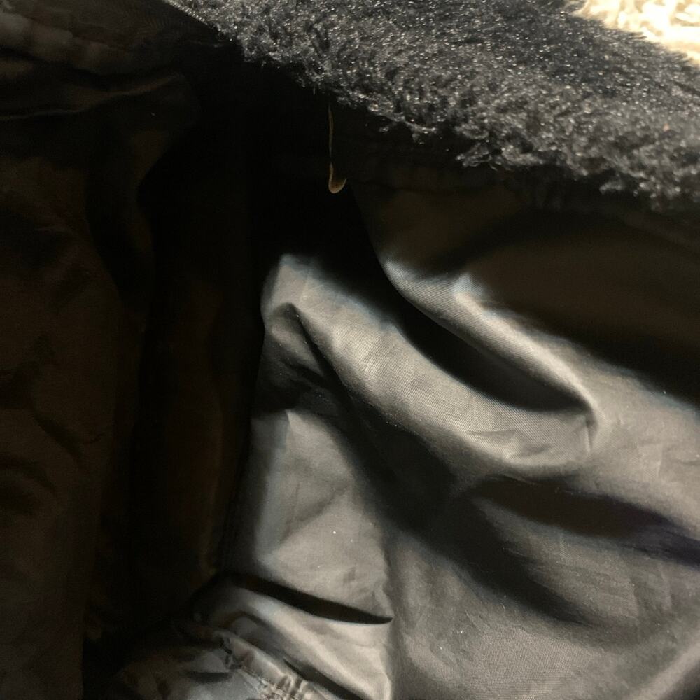 Backpack - Picture 3 of 3